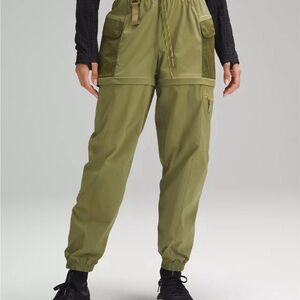 Convertible High-Rise Hiking
Jogger